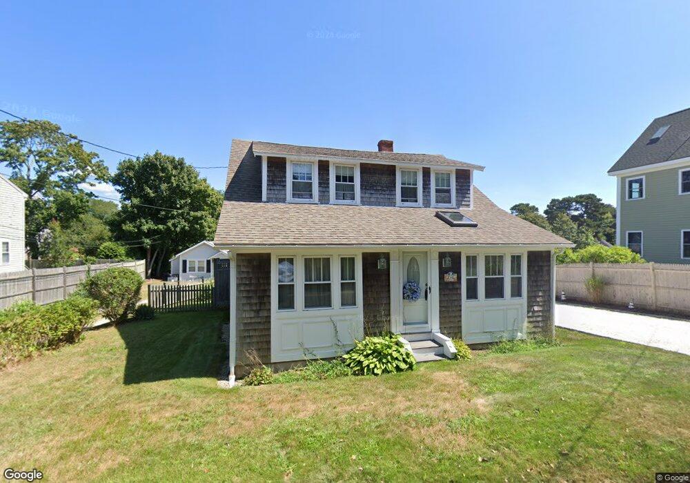 34 Pleasant St unit 1, Dennis Port, MA 2639 - photo 1