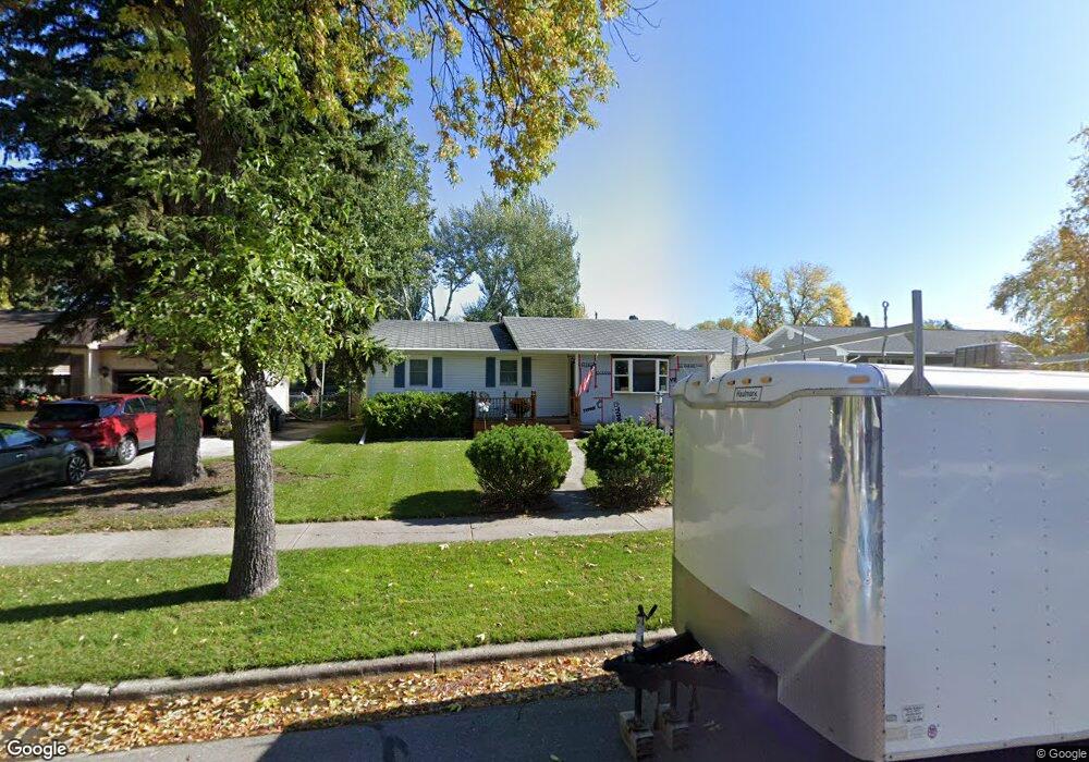 1603 S 18th St, Grand Forks, ND 58201 - photo 1