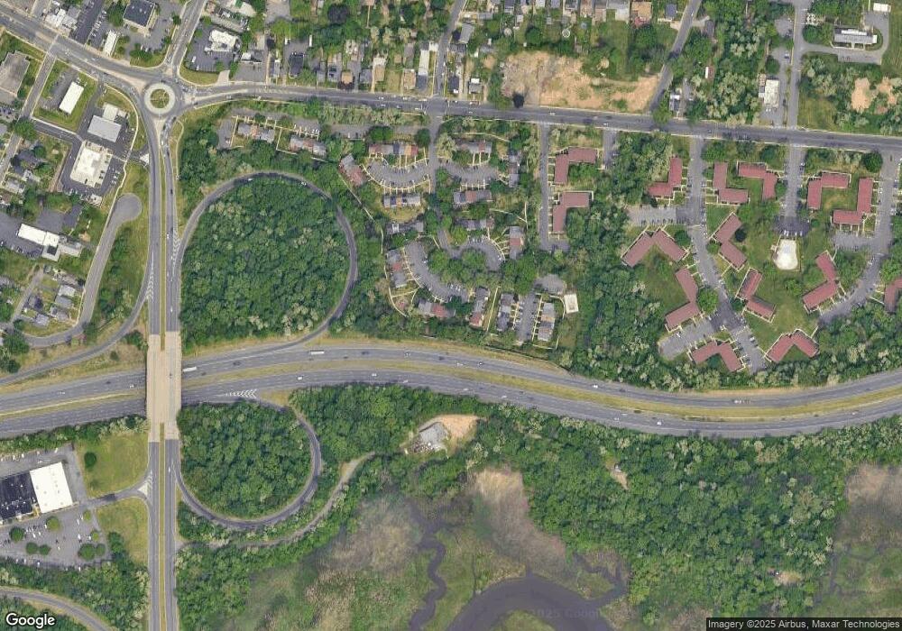 19 Robert Pearson Ct, Trenton, NJ 08610 - photo 1