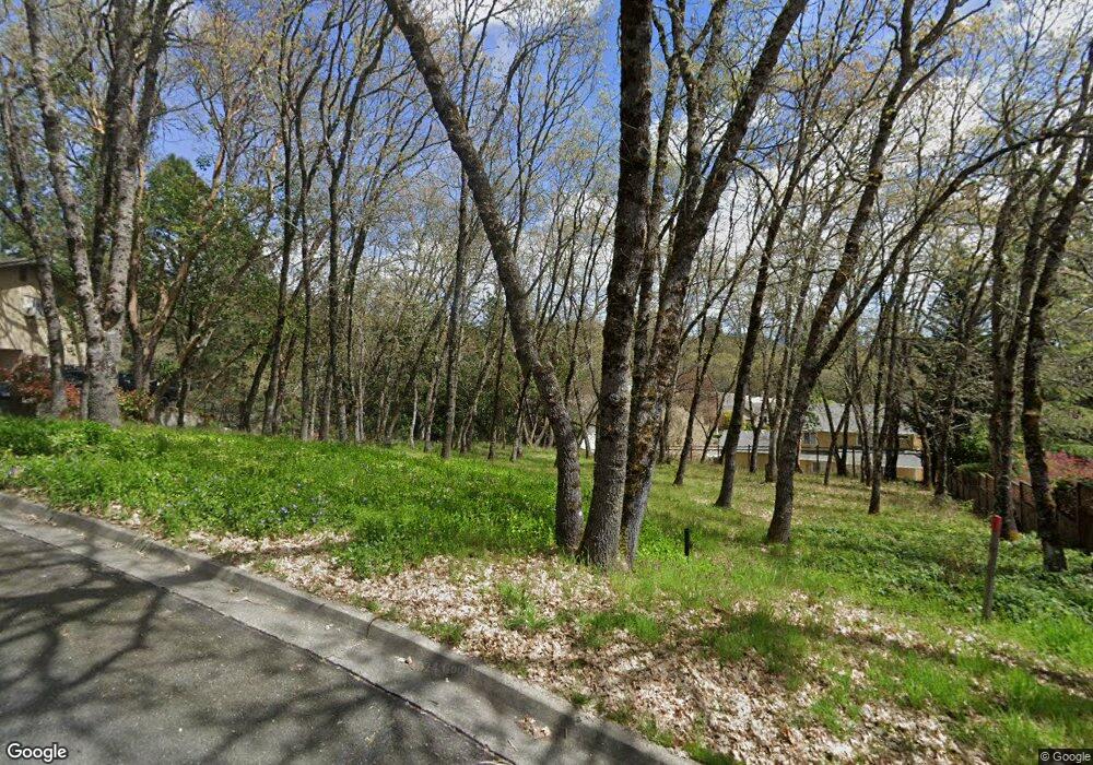 142 NW Constitution Cir, Grants Pass, OR 97526 - photo 1