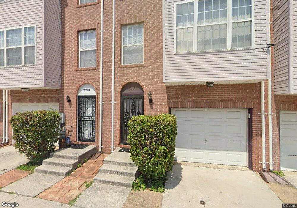 2221 Brunt St, Baltimore, MD 21217 - photo 1