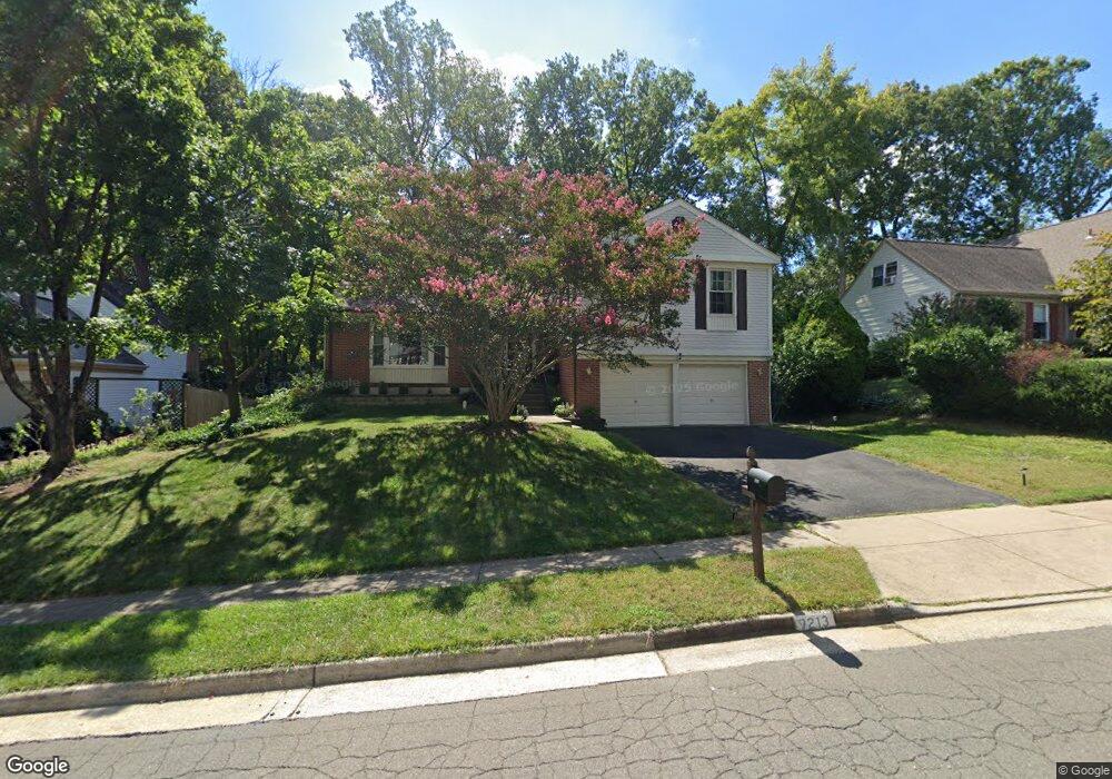 9213 Paloma Ln, Springfield, VA 22153 - photo 1