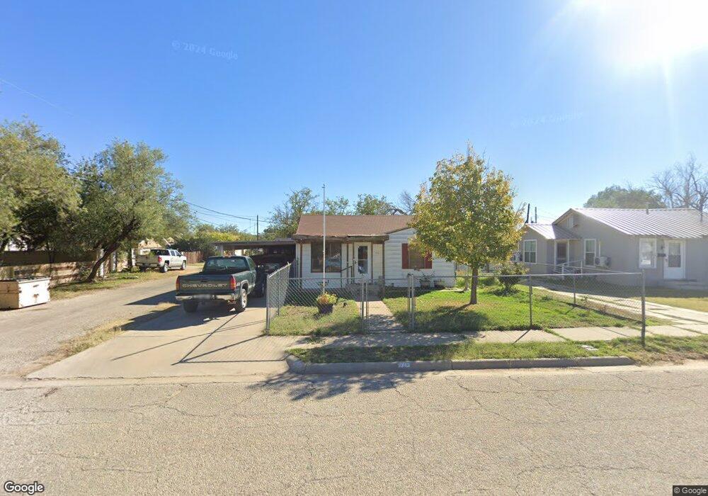 114 E 16th St, Big Spring, TX 79720 - photo 1