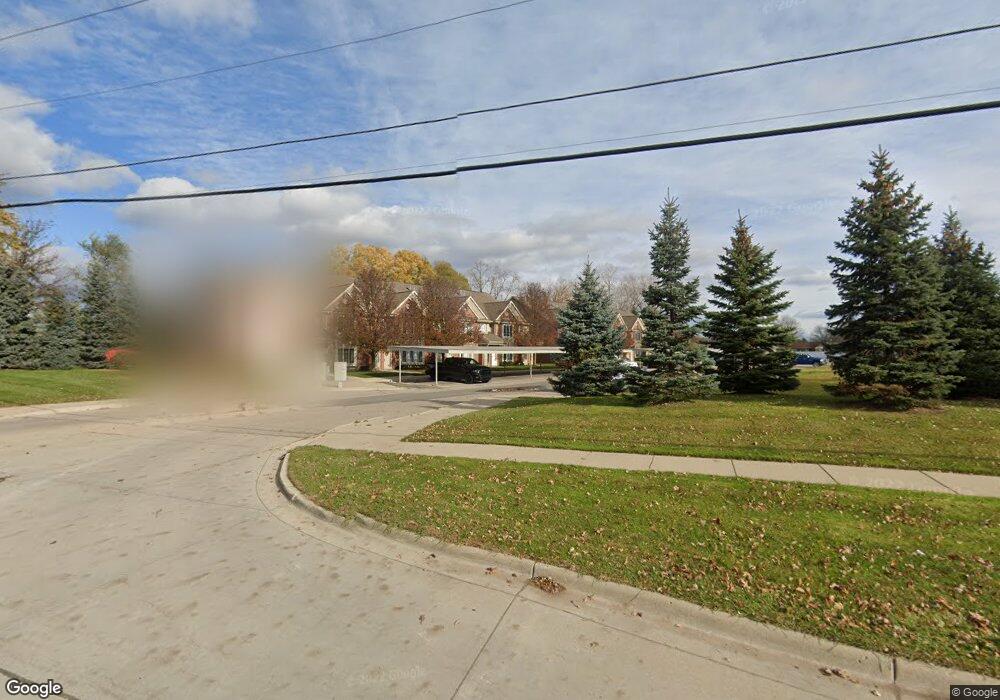 34058 Utica Rd unit 9, Fraser, MI 48026 - photo 1