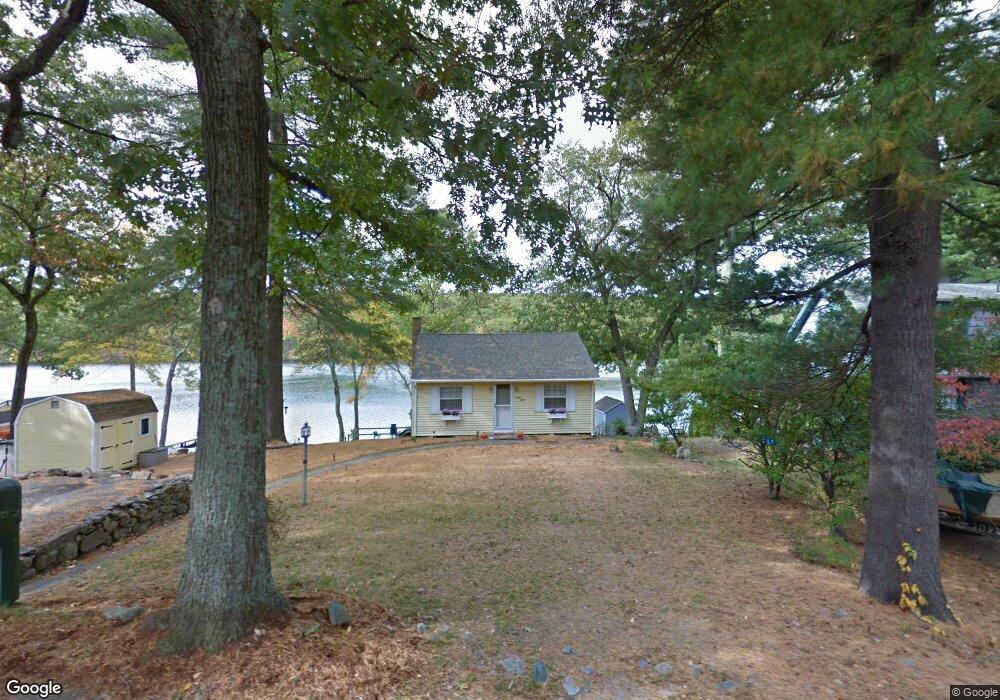 38 Lakeshore Dr, Hopkinton, MA 01748 - photo 1