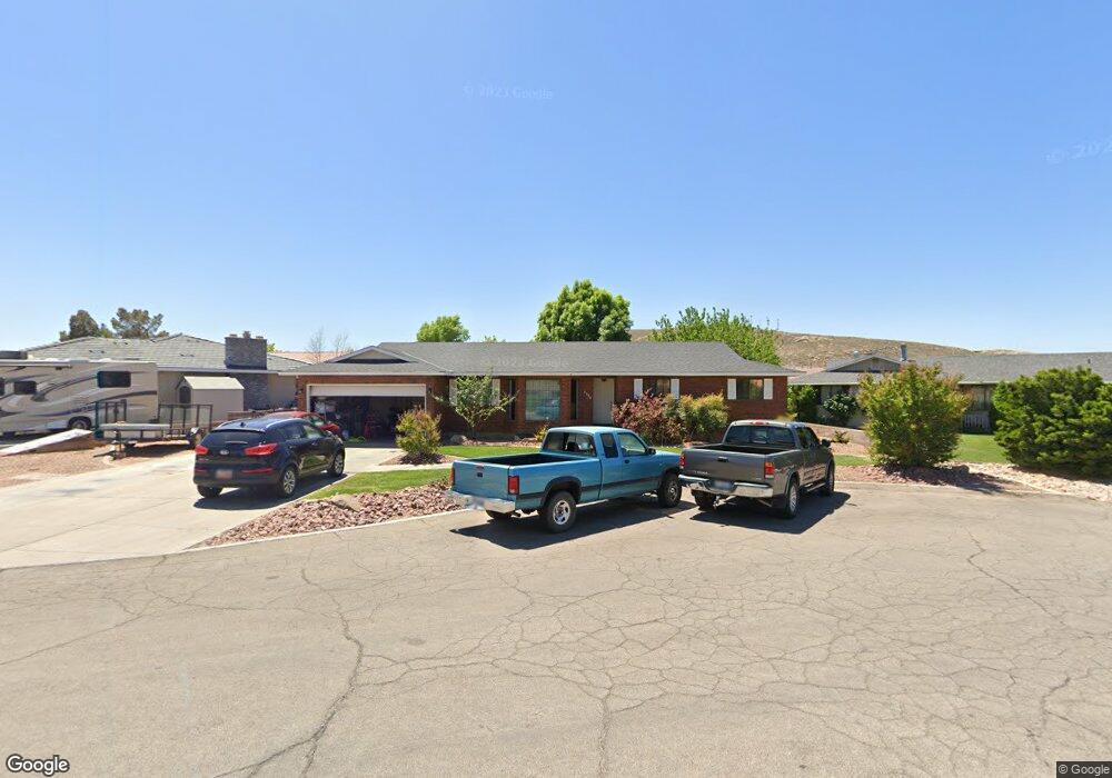 2040 Twin Cir, Saint George, UT 84790 - photo 1
