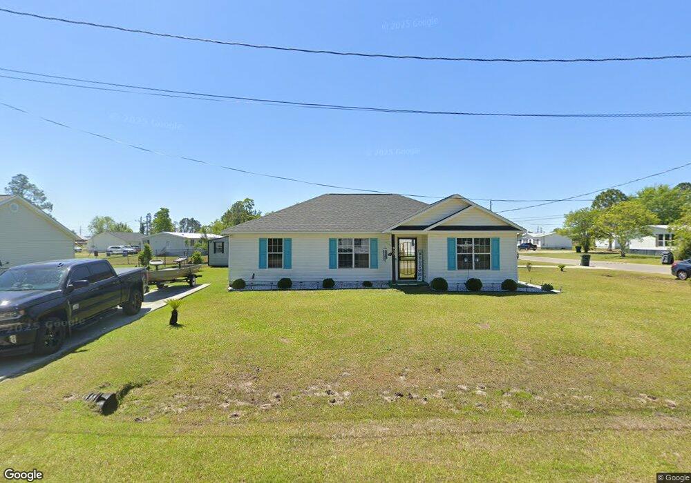 300 Tippin Dr, Douglas, GA 31535 - photo 1