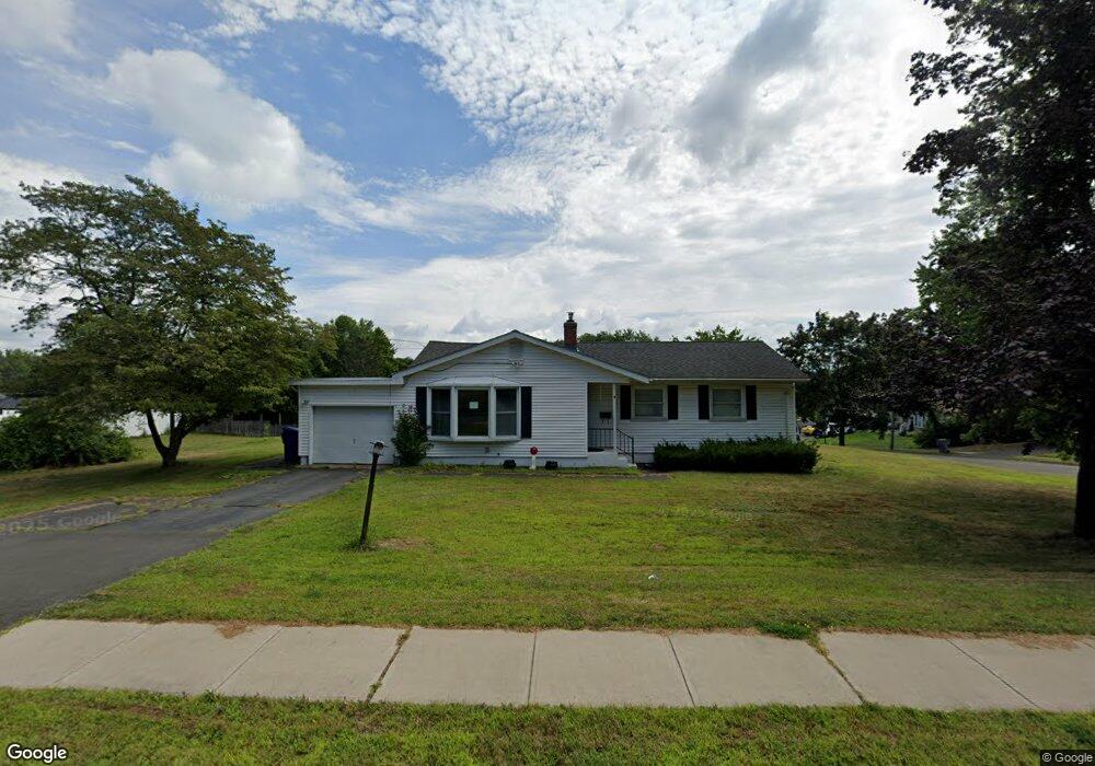 8 Hale Rd, Enfield, CT 06082 - photo 1