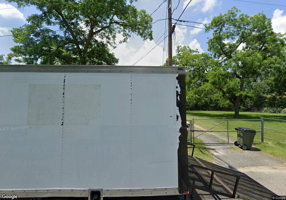 608 Ball St, Enigma, GA 31749 - photo 1