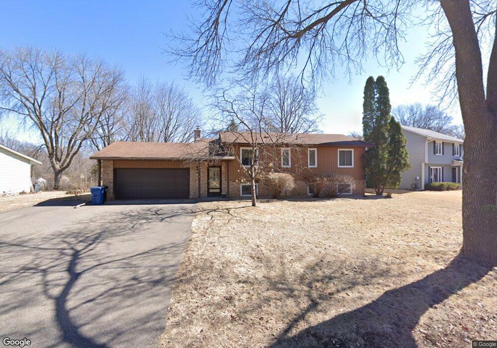 10266 Pilgrim Ln N, Maple Grove, MN 55369 - photo 1