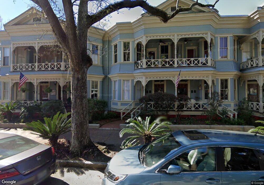 221 E Bolton St unit B, Savannah, GA 31401 - photo 1