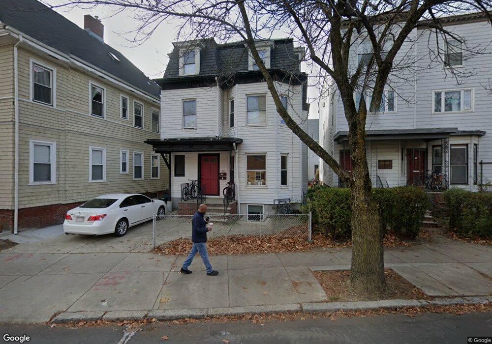 1556 Cambridge St unit 1, Cambridge, MA 02139 - photo 1