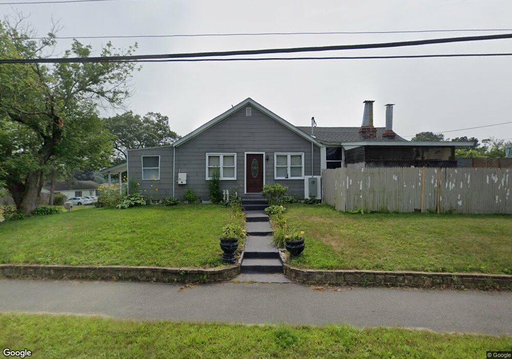 125 West Ave, Ludlow, MA 01056 - photo 1