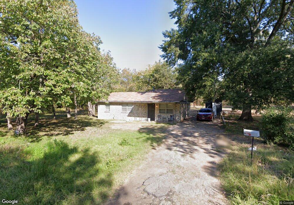 104 W Central St, Hugo, OK 74743 - photo 1