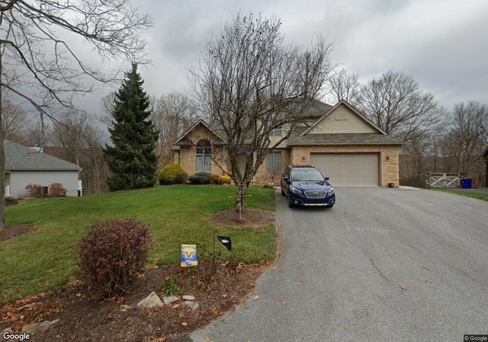 1038 Grindstone Cir, Everett, PA 15537 - photo 1