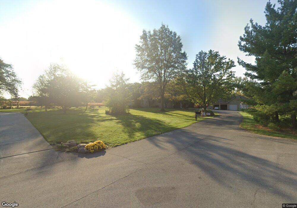 4000 Linfield Ln, Lima, OH 45806 - photo 1