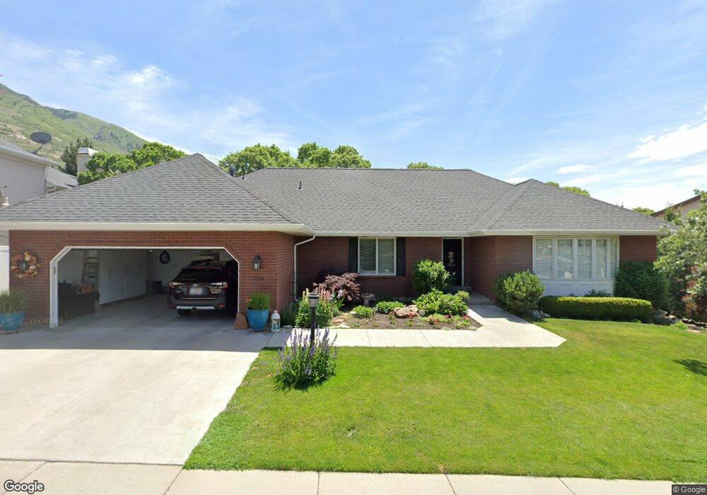 2244 E Oak Leaf Way, Sandy, UT 84092 - photo 1