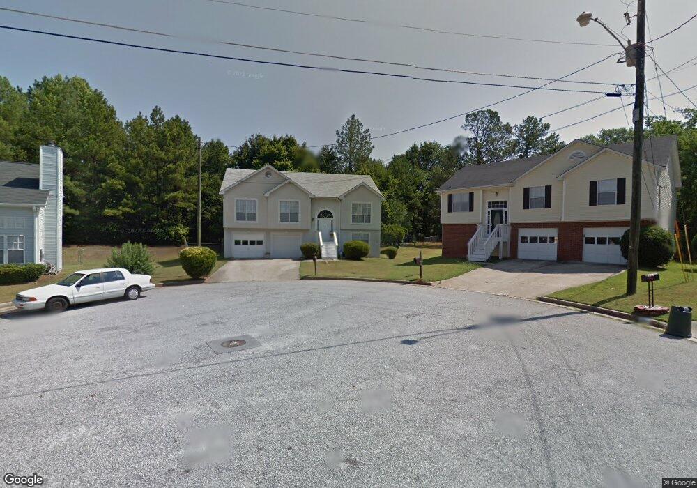 6276 Phillips Lake Ct, Lithonia, GA 30058 - photo 1