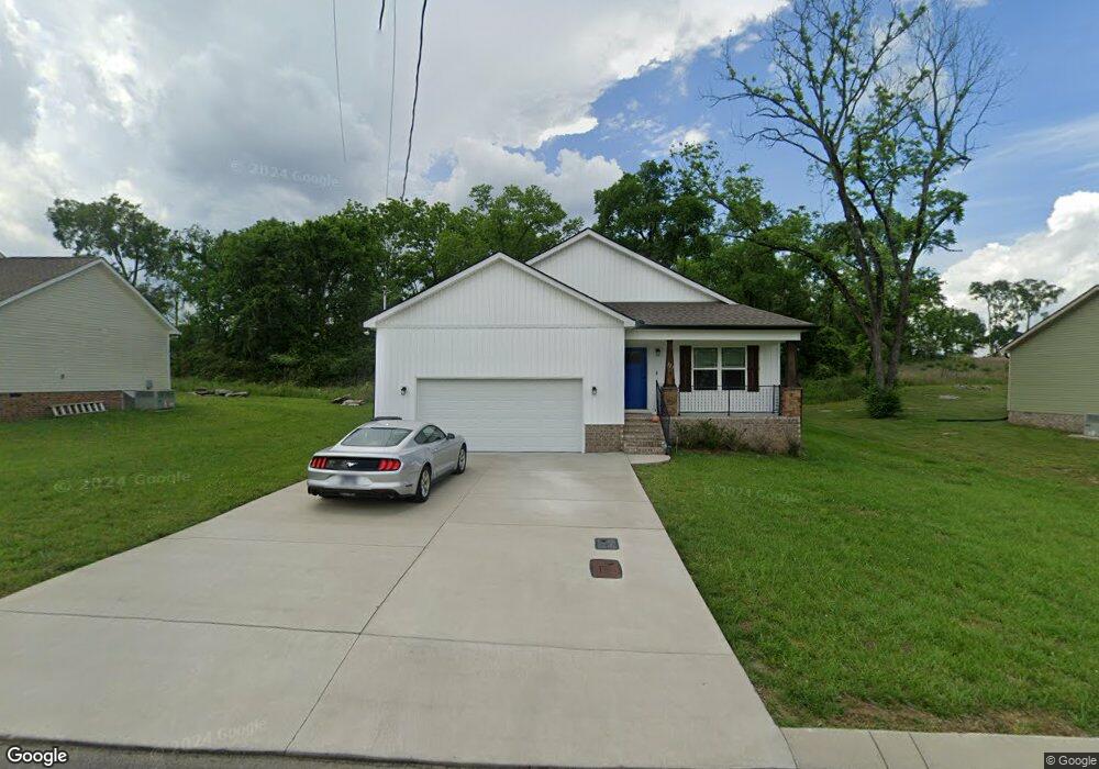 123 Bluegrass Dr, Shelbyville, TN 37160 - photo 1