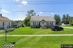 515 N Williams St, Reynolds, IL 61279