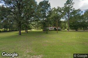 25 Doe Dr, Seale, AL 36875