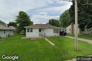 705 6th St SW, Waseca, MN 56093