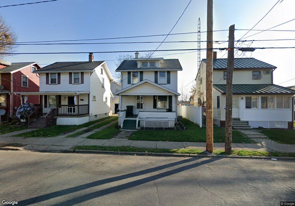 1138 Clarendon Ave SW, Canton, OH 44710 - photo 1