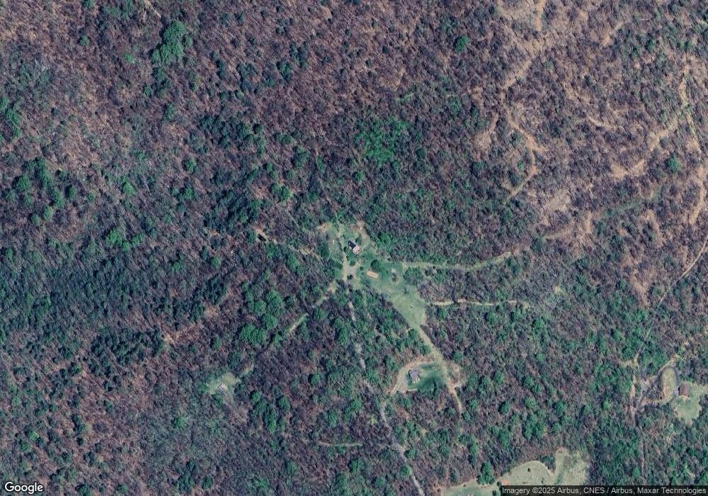 916 Saddleback Rd, Stanardsville, VA 22973 - photo 1