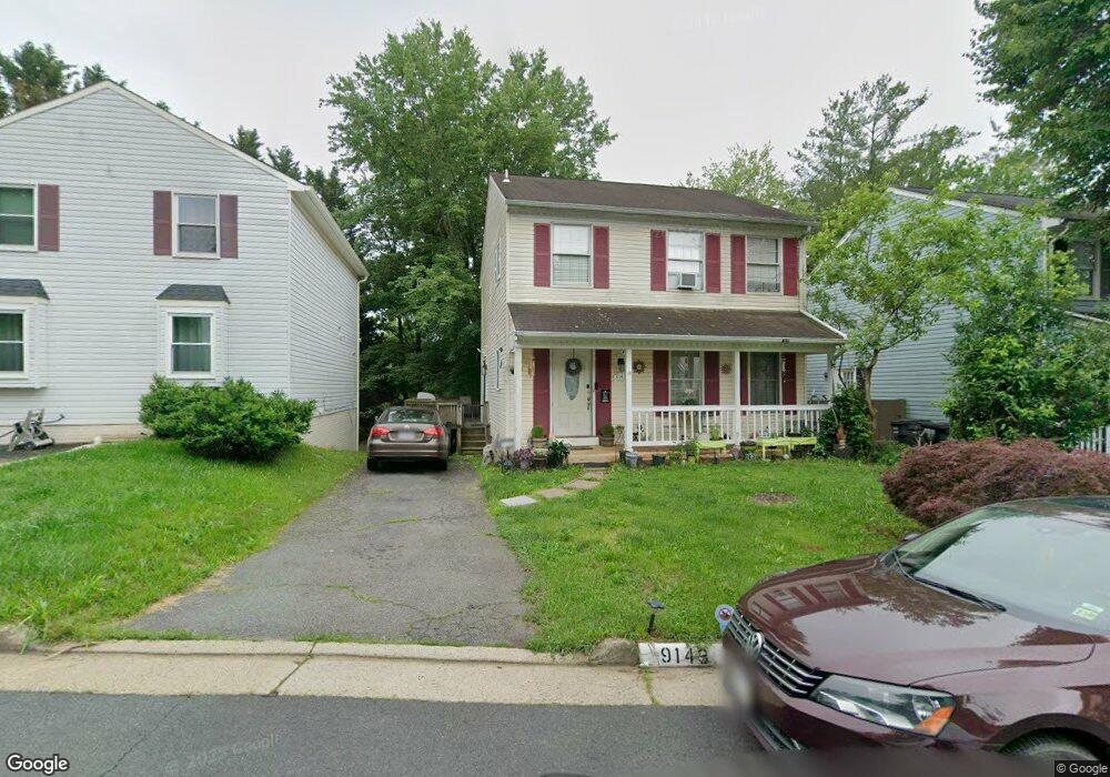 9143 Schoolcraft Ln, Burke, VA 22015 - photo 1