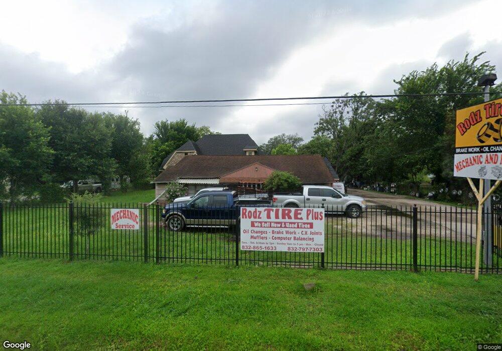 11831 Gloger St, Houston, TX 77039 - photo 1