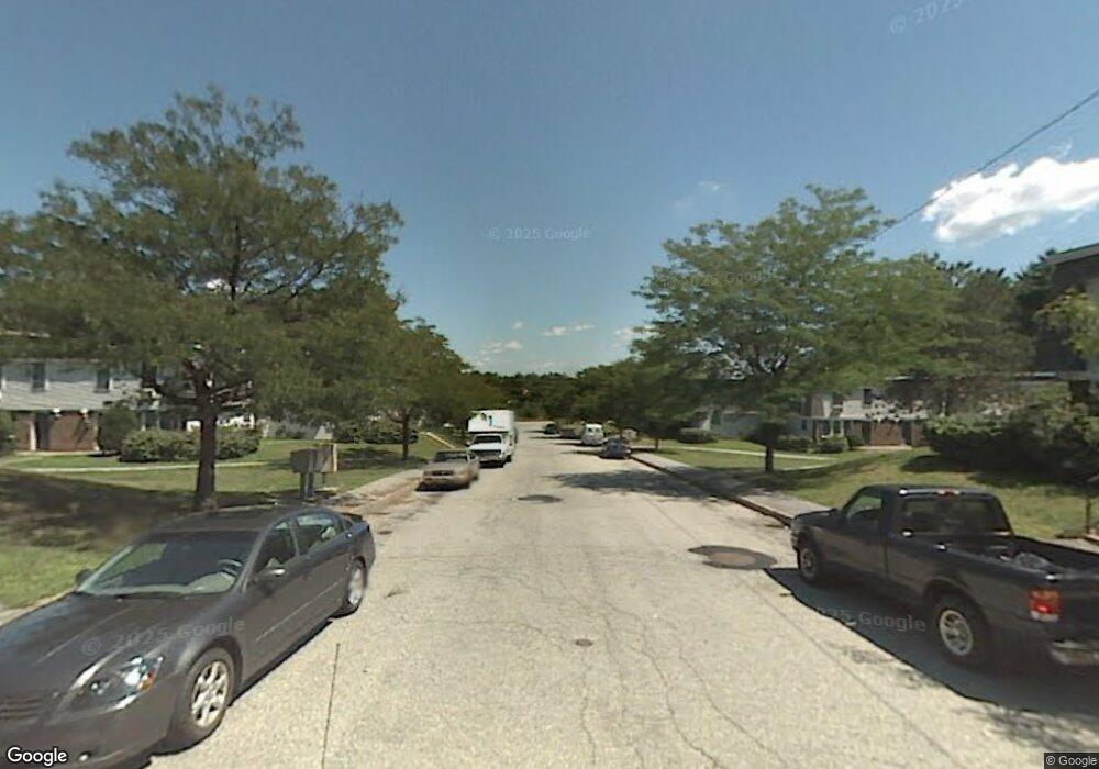 160 Beech Hill Dr, Manchester, NH 03103 - photo 1