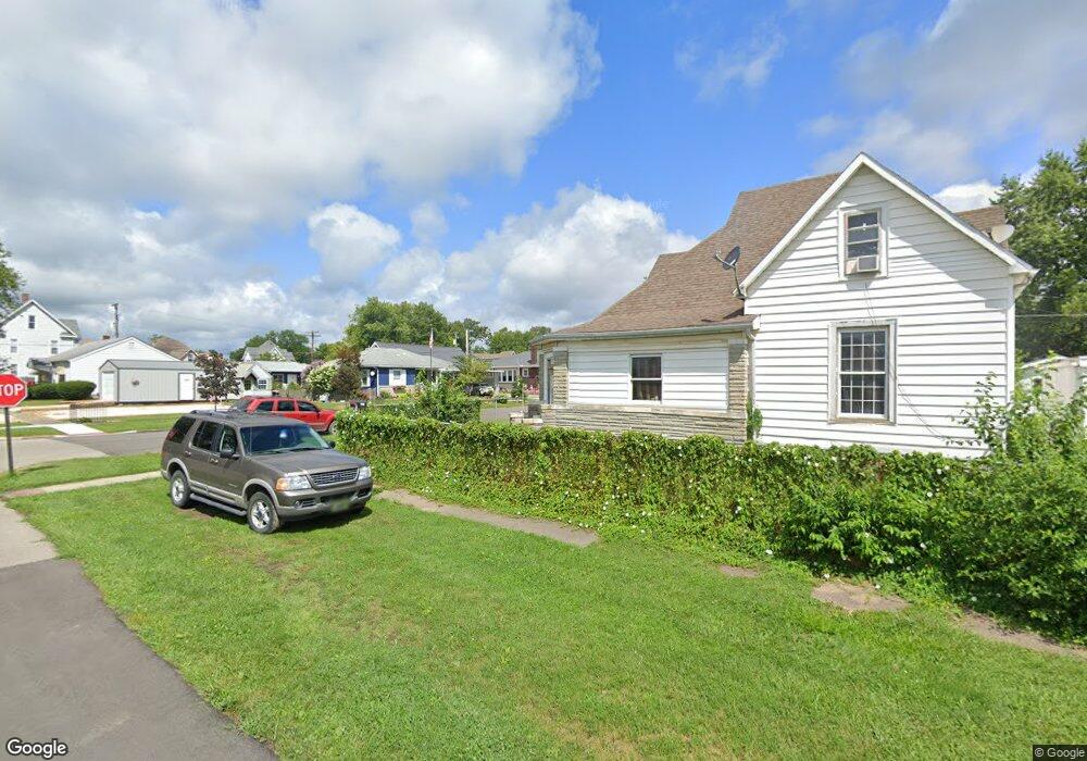 560 1st St NE, Linton, IN 47441 - photo 1