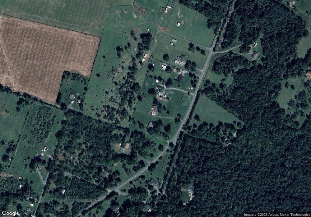 711 Crums Church Rd, Berryville, VA 22611 - photo 1