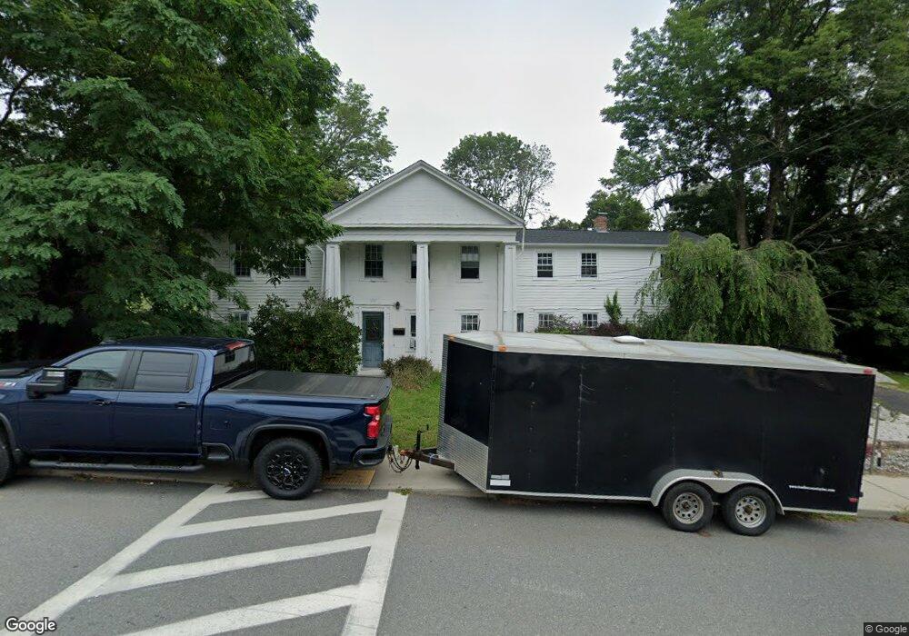 20 Mendon St, Blackstone, MA 01504 - photo 1