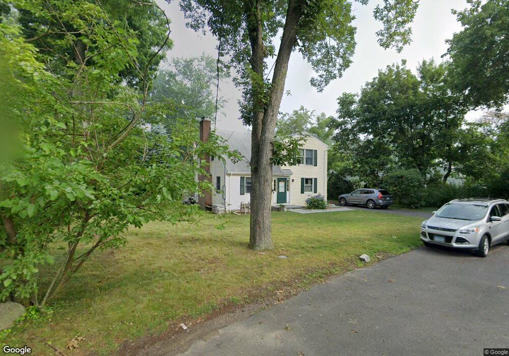 105 Soundview Ct, Stamford, CT 06902 - photo 1