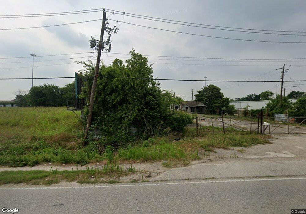 10230 Jensen Dr, Houston, TX 77093 - photo 1