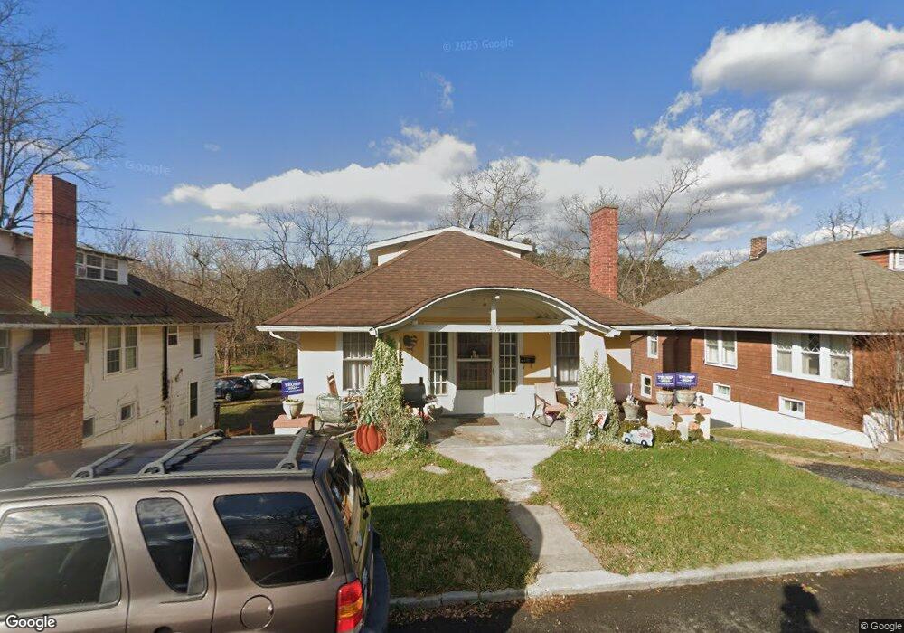 419A N Massanutten St unit B, Strasburg, VA 22657 - photo 1