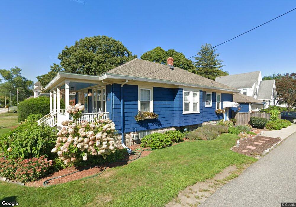 424 Willett Ave, Riverside, RI 02915 - photo 1