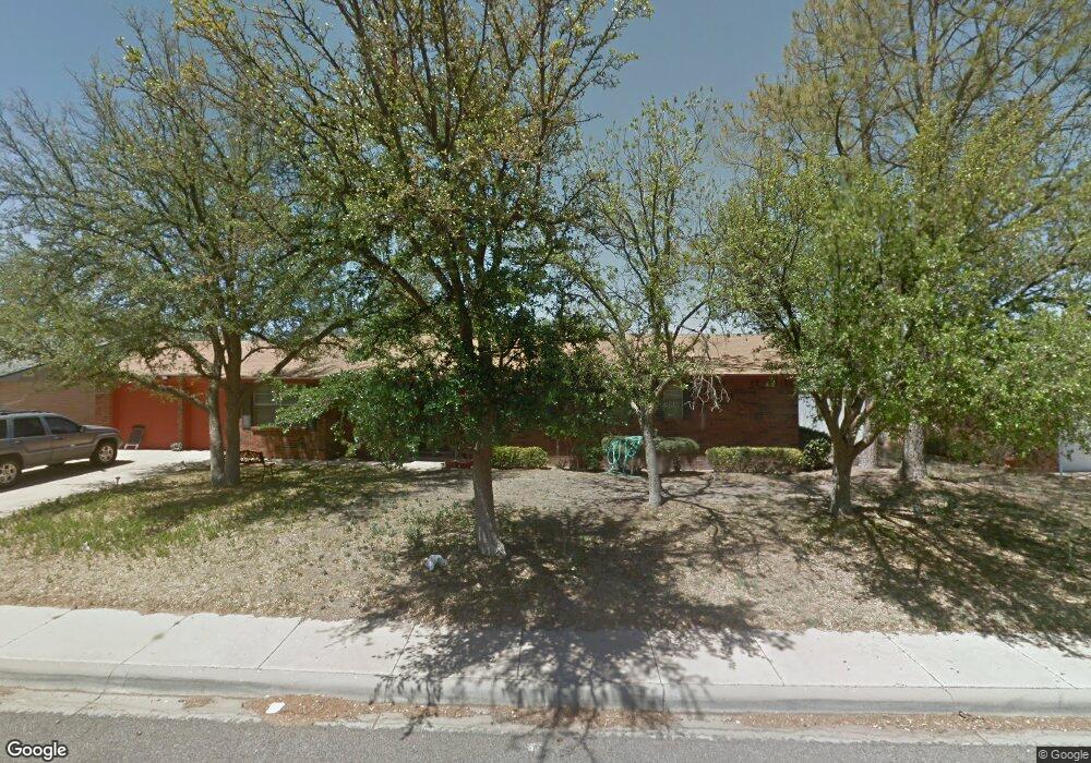 4318 Greenbriar Dr, Midland, TX 79707 - photo 1