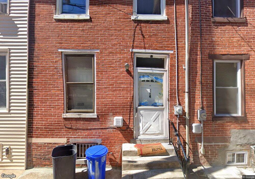214 Pearl St, Reading, PA 19602 - photo 1