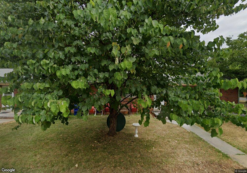 329 Laurel St, Front Royal, VA 22630 - photo 1