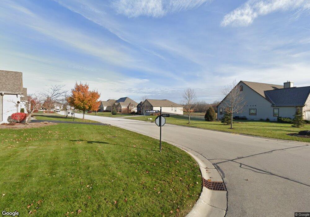 W179N11662 Augusta Ct, Germantown, WI 53022 - photo 1