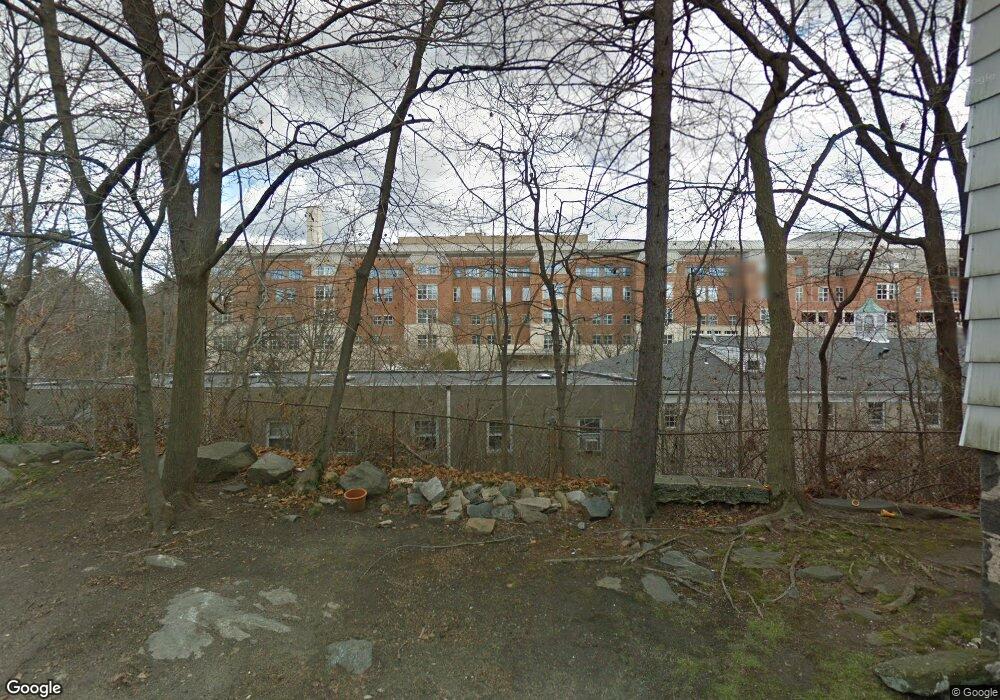 37 Cassidy St unit 2, Greenwich, CT 06830 - photo 1