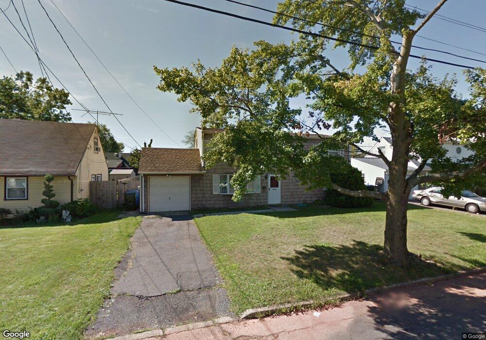 52 W Warren St, Iselin, NJ 08830 - photo 1