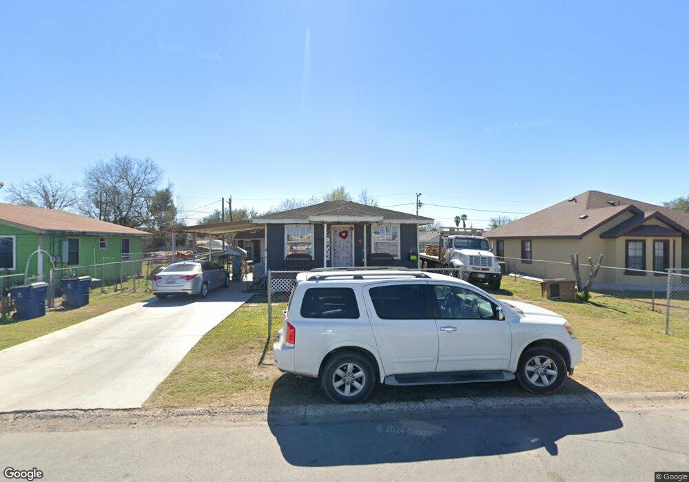 421 Pine St, Donna, TX 78537 - photo 1