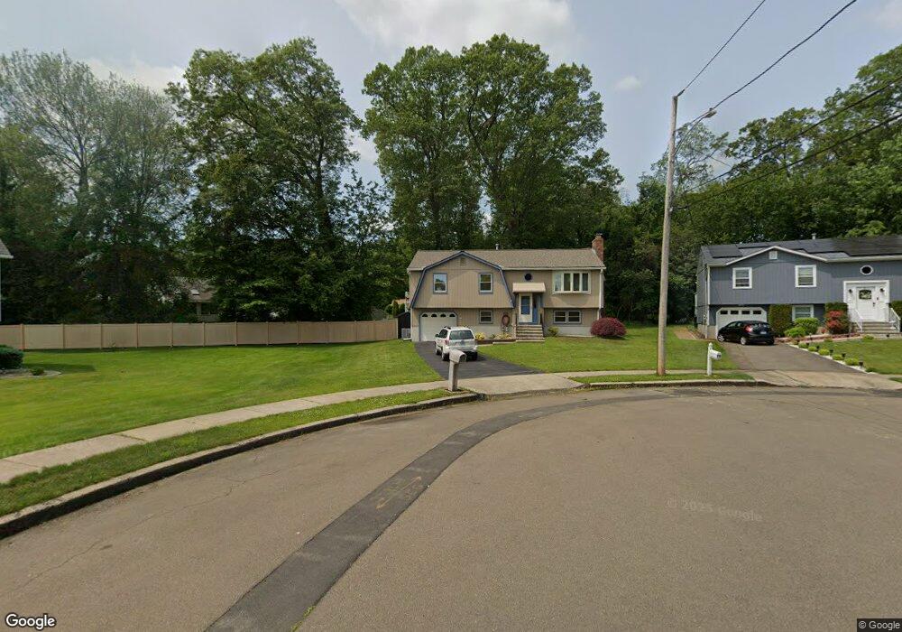 41 Cove Brook Rd, West Haven, CT 06516 - photo 1