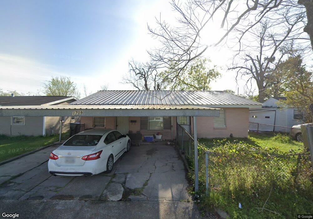 1709 Eleanor St, Lake Charles, LA 70615 - photo 1