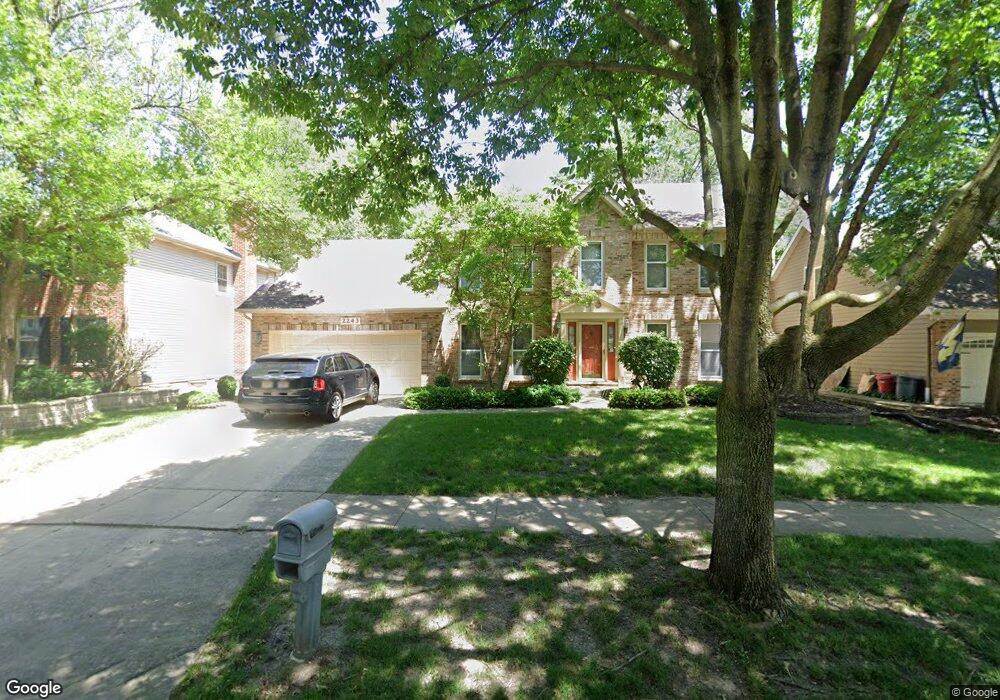 2243 University Dr, Naperville, IL 60565 - photo 1