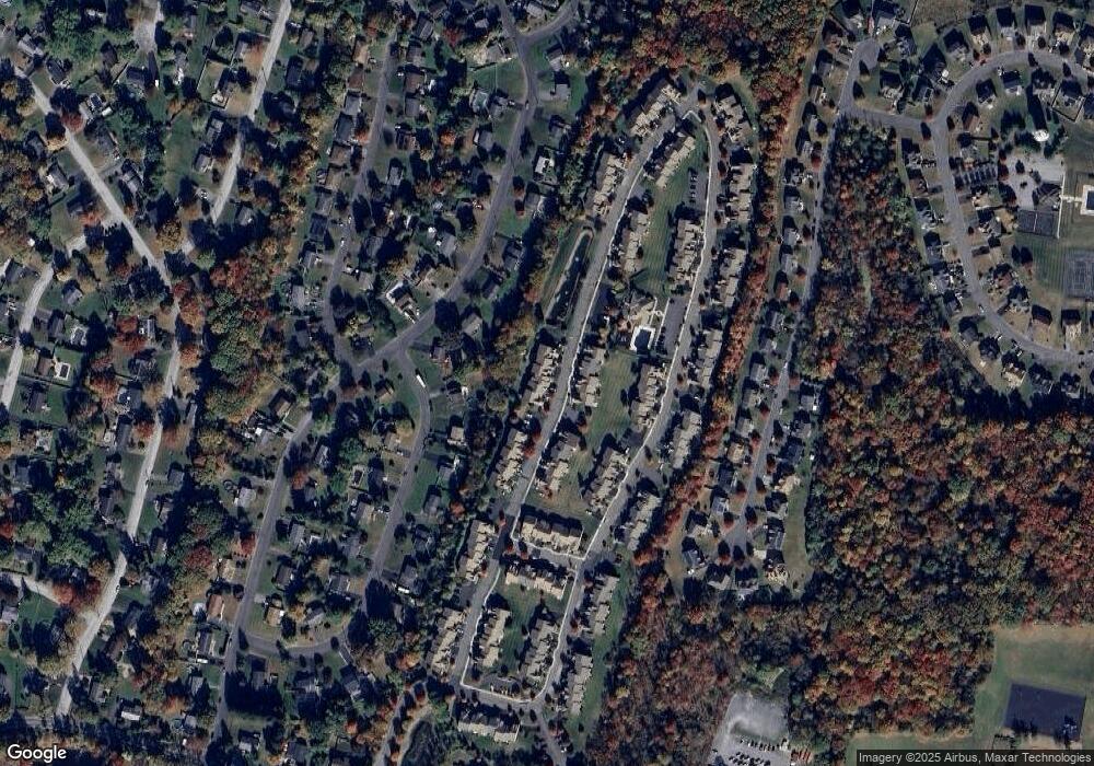 7 Bainbridge Place unit 404, Newburgh, NY 12550 - photo 1