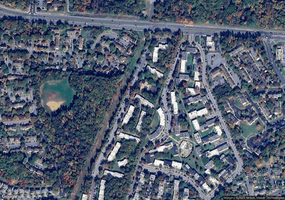 8423 Greenbelt Rd 201, Greenbelt, MD 20155 - photo 1